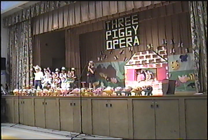 Washburn 2000 Grade 1 & 3 Piggy Opera