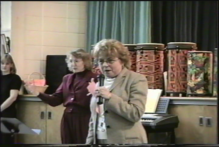 Indian Mounds Gr. 1:  1-2-3, Sol-La-Mi (2003)