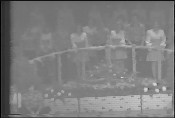 Kennedy 1976 Choir Holiday Show/Concert