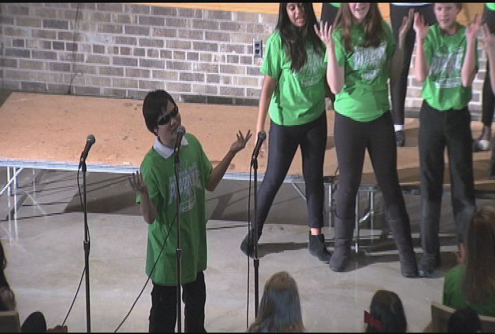 2014 Olson Gr. 8, Dolce, & Pizazz Winter Choir Concert