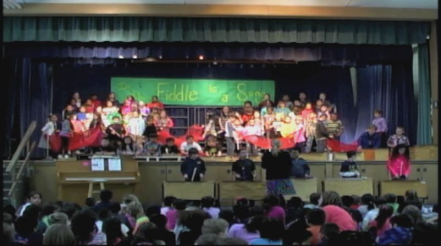 Indian Mounds 2015-16 Gr. 4 In the Fiddle Is a Song