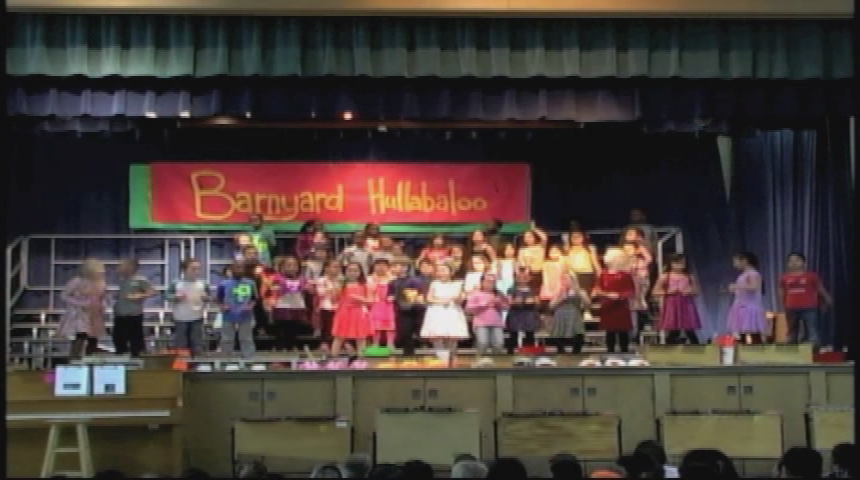 Indian Mounds Gr.1:  Barnyard Hullabaloo